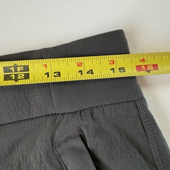 ATHLETA Charcoal NYLON SPANDEX SHORTS WITH ZIPPERED POCKETS SIZE 4 - Picture 5 of 10